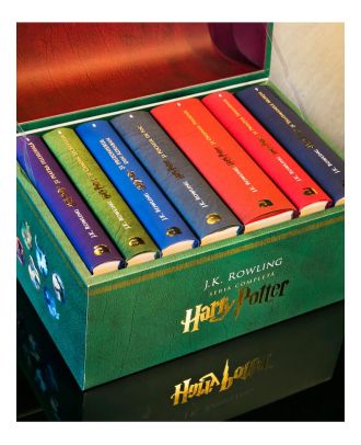 Set Harry Potter + cufăr de colecție